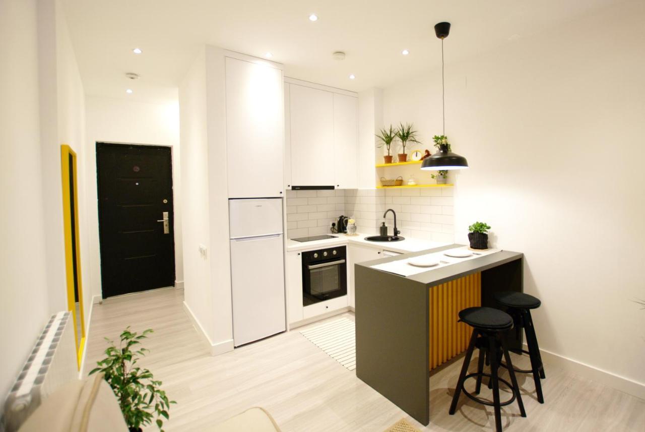 Banana Apartments 巴统 外观 照片
